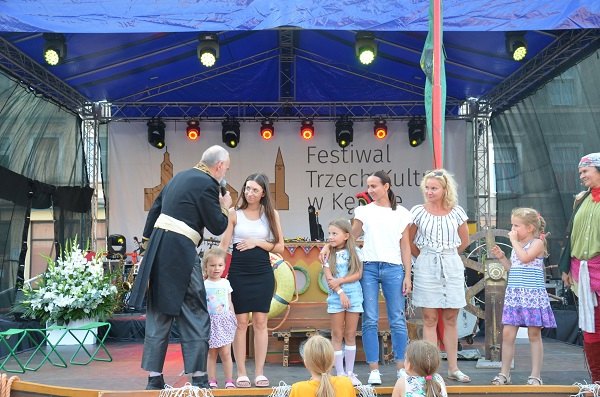 Przygody Kapitana Haka – Festiwal Trzech Kultur – Dzieciom :-)